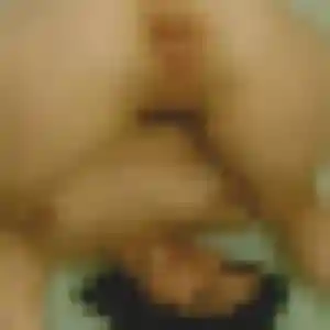 Hilary, 27 ans, connectée à Cabris pour une rencontre coquine