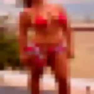 Contacte Olga, 36 ans à Cadours en privé