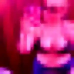 Zephyrine, 39 ans, connectée à Cailloux-sur-Fontaines pour une rencontre coquine