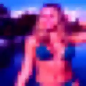 Lola (41 ans) à Camblain-Châtelain attend une rencontre ce soir