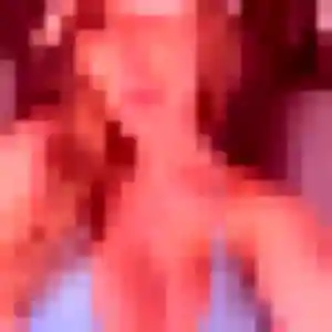 Germaine (36 ans) à Caro attend une rencontre ce soir