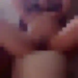 Rencontre Julie, 24 ans à Cartelègue en privé