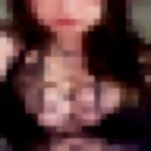 Elena, 22 ans, dispo pour plan cul à Cassel