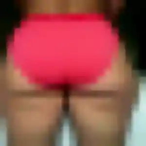 Photo de Ursula à Catenay (44 ans) - plan cul gratuit