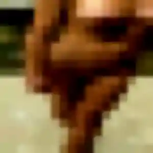 Photo de Augustine à Caumont-sur-Garonne (26 ans) - plan cul discret