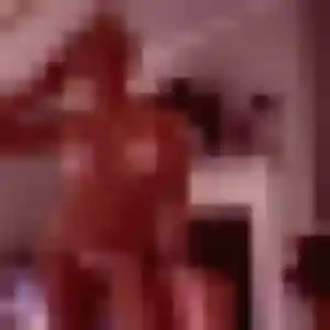 Jade, 45 ans, en ligne à Cernay-la-Ville pour une rencontre coquine