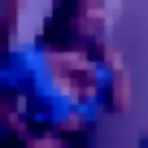 Corinne (23 ans) à Chamadelle cherche une rencontre ce soir