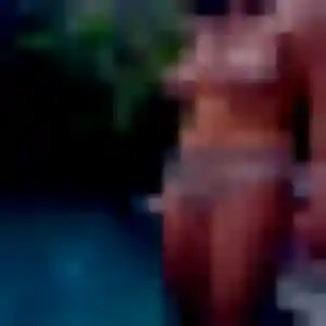 Germaine (29 ans) à Chambéon attend une rencontre ce soir