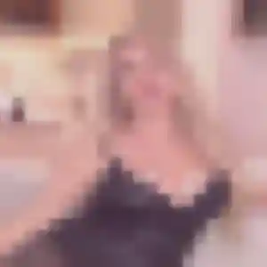 plan cul à Chamelet : photo de Delice, 25 ans - accès libre