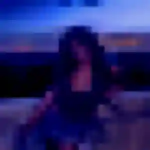 Jolie Ava, 27 ans à Champenoux - voir sa photo