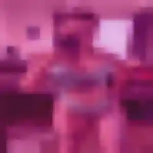 Ilona, 26 ans, dispo pour plan cul à Champigny-en-Beauce