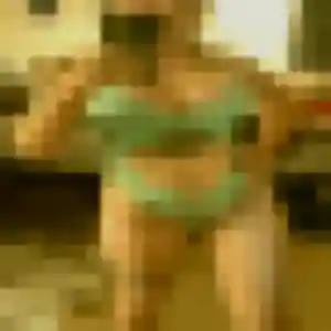 Noemie de Champlay, 24 ans - plan cul discret