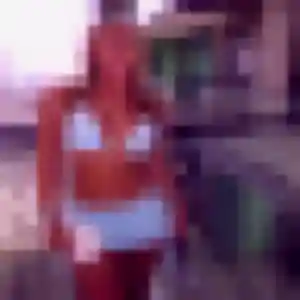 Lucie, 43 ans, en ligne à Champrond-en-Gâtine pour une rencontre coquine
