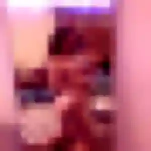 Photo privée de Lena, 40 ans à Chanas - rencontre sans lendemain