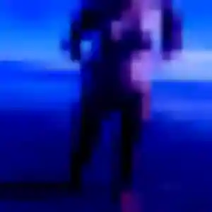 Contacte Raphaelle, 30 ans à Chanteloup-les-Bois en privé