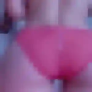 Charmante Rania, 29 ans à Chantenay-Saint-Imbert - voir sa photo