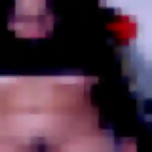 Yasmine, 44 ans, en ligne à Charpey pour un plan cul