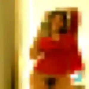 Rejoins Anouk, 25 ans à Château-Renard en privé