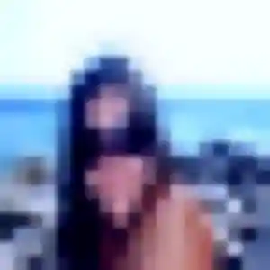 Rejoins Typhaine, 43 ans à Châteauneuf-la-Forêt en privé