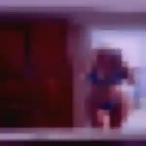 Louisa, 36 ans, disponible à Châteauneuf-Villevieille pour un plan cul