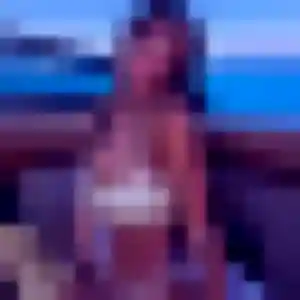 Jolie Ambre, 24 ans à Châtenoy-le-Royal - la contacter