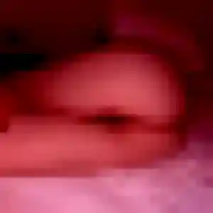Lina, 35 ans, en ligne à Chaudefonds-sur-Layon pour une rencontre coquine