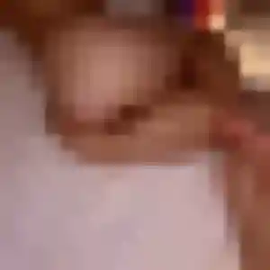 Charmante Isaure, 26 ans à Chazelles - voir sa photo