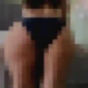 Photo privée de Maya, 22 ans à Chilleurs-aux-Bois - rencontre sans lendemain