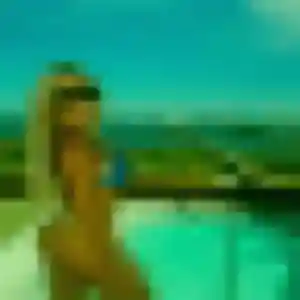 Anne-Charlotte, 22 ans, cherche un plan cul à Colombiès