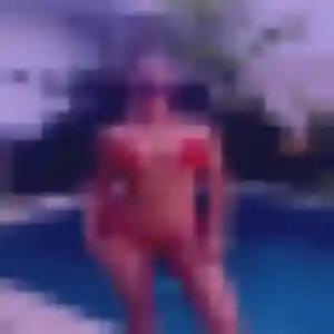 Rose-Marie, 24 ans, dispo pour plan cul à Combas