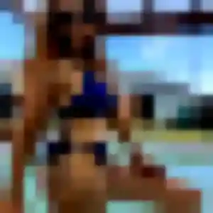 Sexy Perrine, 31 ans à Comblessac - découvrir son profil