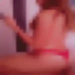 Colombine, 35 ans, connectée à Concoret pour une rencontre coquine