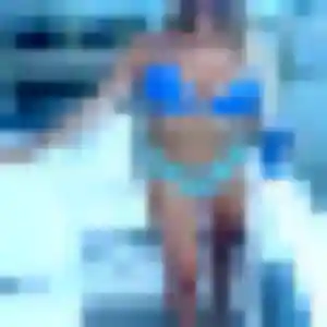 Agathe, 27 ans, connectée à Condom pour une rencontre coquine
