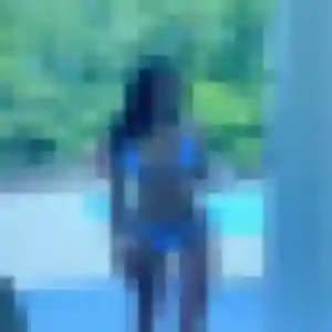Photo privée de Zineb, 34 ans à Confort-Meilars - rencontre sans lendemain