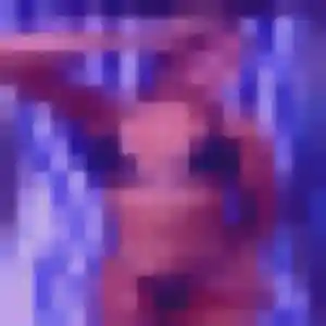 Sylvie, 34 ans, en ligne à Coubon pour un plan cul