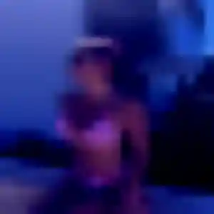 Inaya, 35 ans, dispo pour plan cul à Couches