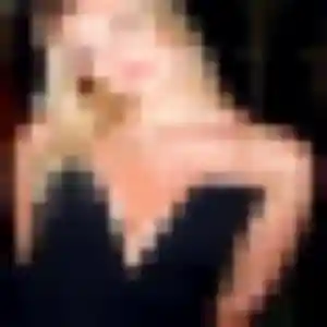 Photo sexy de Raphaelle, 22 ans à Courcebœufs - rencontre sans lendemain