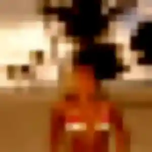 Rencontre Anne-Charlotte, 24 ans à Courtomer en privé