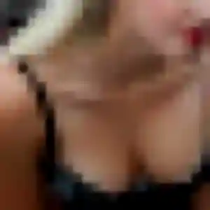 Découvre Nelly, 36 ans à Cransac en privé