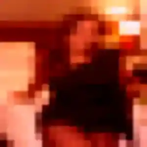 Ghislaine, 23 ans, connectée à Creissan pour une rencontre coquine