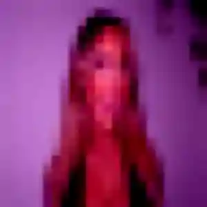 Penelope, fille de 22 ans propose plan cul à Crevant