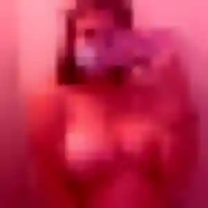 Photo privée de Amel, 22 ans à Crèvecœur-sur-l'Escaut - rencontre sans lendemain