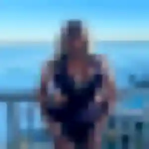 Photo de Albertine à Crotelles (24 ans) - plan cul gratuit