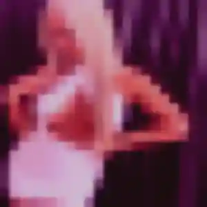 Kenza, fille de 26 ans cherche plan cul à Crotelles