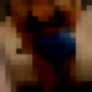 Albane, femme de 24 ans propose plan cul à Curgy