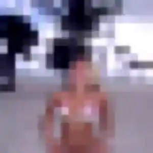 Photo sexy de Amira, 26 ans à Dampierre-en-Yvelines - rencontre coquine