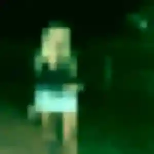 Rencontre Elvire, 31 ans à Daumazan-sur-Arize en privé