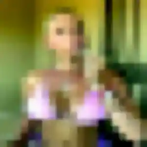 Photo de Delice à Dauphin (32 ans) - plan cul anonyme