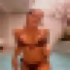 Angelique, femme de 27 ans cherche plan cul à Dechy