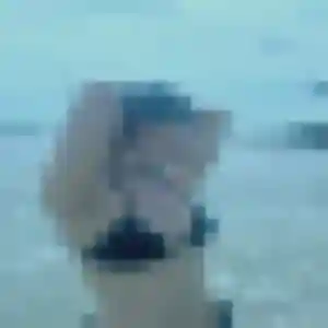 Sandrine, 40 ans, en ligne à Déville-lès-Rouen pour une rencontre coquine